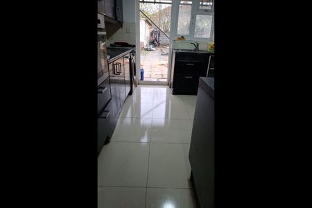 5 Bed Semi-Detached House, Duke Road, IG6 - Photo 5