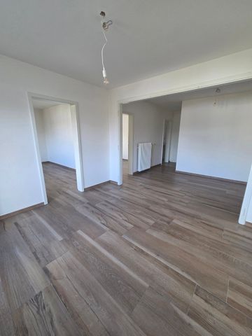 3 Zimmer, 67 m², 1. Stock - Photo 2