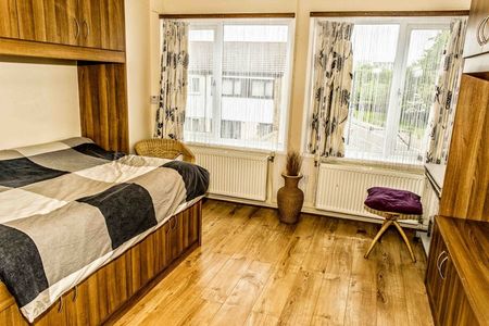 Studio Flat, Fairbanks Road, N17 - Photo 3