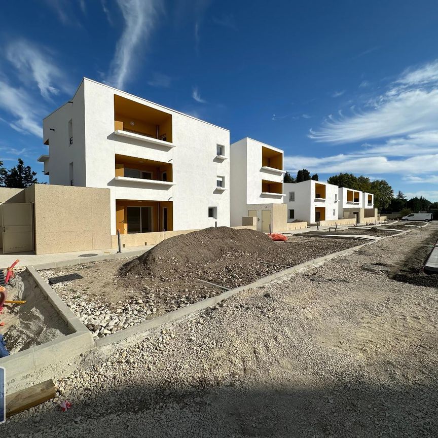 Location Appartement 2 pièces 44m² AVIGNON 84000 - Photo 2