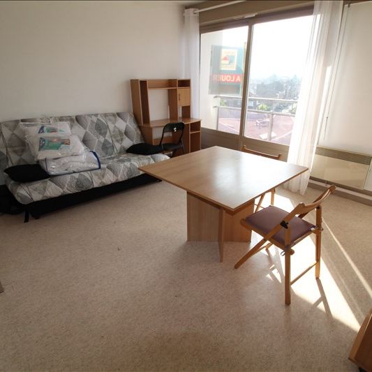 Location Appartement 1 pièce 25m² - Photo 1