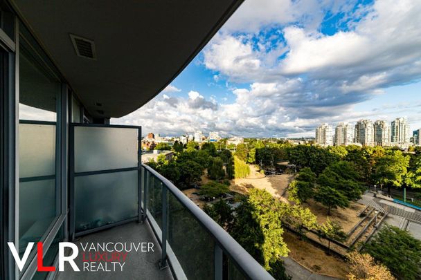 58 Keefer Place, Unit #901 - Photo 1