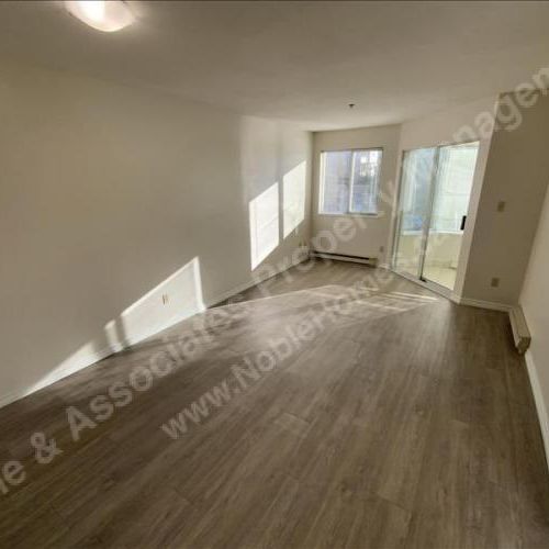 1567 East Broadway 202 Vancouver - Photo 1