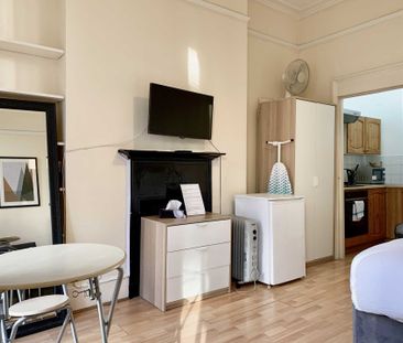 Price £1,650 pcm - Available 01/05/2025 - Furnished - Photo 4