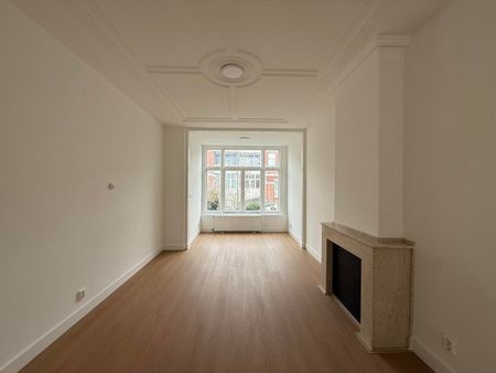 Appartement te huur: Van Slingelandtstraat 136 2582 XT Den Haag - Photo 2