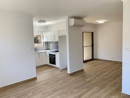 19/6 Ruby Street, 2163, Carramar Nsw - Photo 3