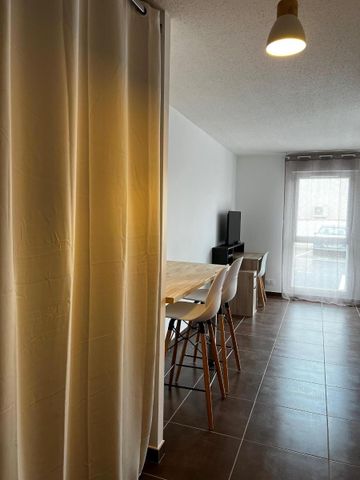 Location Appartement 1 pièce 28m² ALBI 81000 - Photo 4