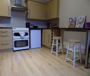 Holyhead Road, Bangor, Gwynedd, LL57 - Photo 6