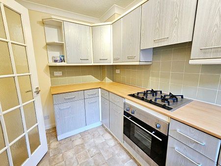 Priory Orchard, Eastbourne - Two-Bedroom Terraced House - Photo 4