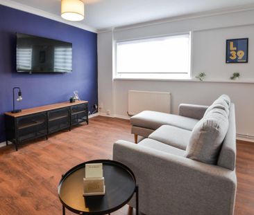 3 bedroom end of terrace house to rent - Photo 6