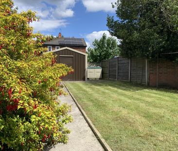 3 bedroom semi-detached house to rent - Photo 6