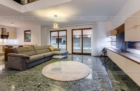 Andrássy út - Fotó 4