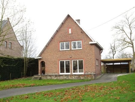 Landelijk gelegen woing met 3 slaapkamers. - Foto 2