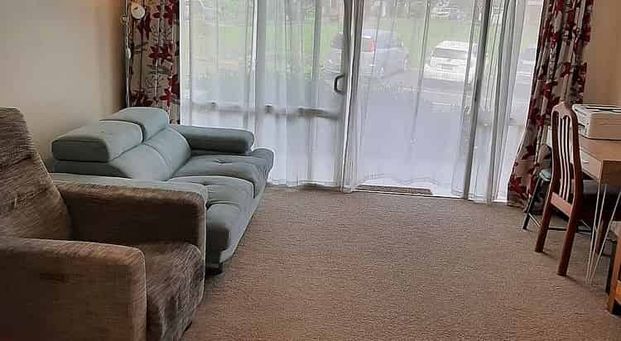 Lovely Fully Furnished Apartment with Pool and Gym - Photo 1