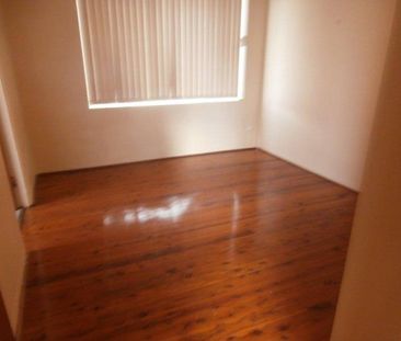 RENOVATED ONE BEDROOM UNIT!! - Photo 2