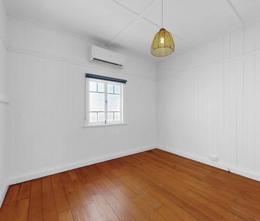 Charming Character Home in Prime Auchenflower Location - Photo 3