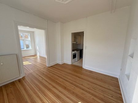 Fin 2 vær. lejlighed til leje i Kolding. 52m2. - Photo 3