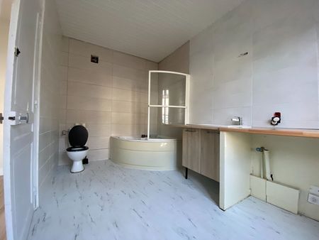 Location Maison 4 pièces 59m² ROUEN 76100 - Photo 4