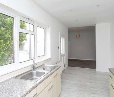 Chalk Hill, Wd, Bushey, WD19 - Photo 4