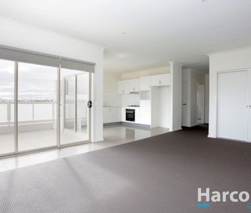 Modern 2-Bedroom Home in Truganina - Photo 3