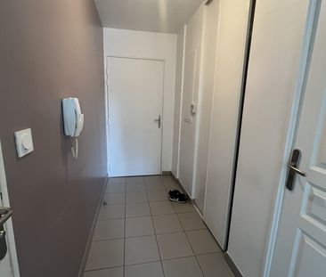 Location Appartement 2 pièces 40m² MOISSY CRAMAYEL 77550 - Photo 1