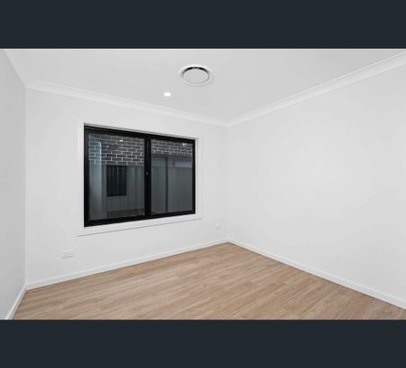 6 Cardew Crescent, Bradbury, NSW 2560 - Photo 3
