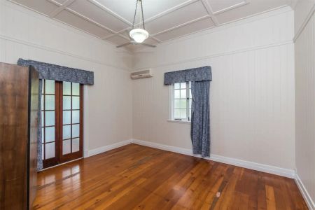 “Colonial Cottage In The Heart of the Gabba” - Photo 3