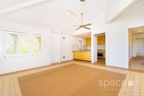 Whole Floor Penthouse Oceanfront - Photo 1