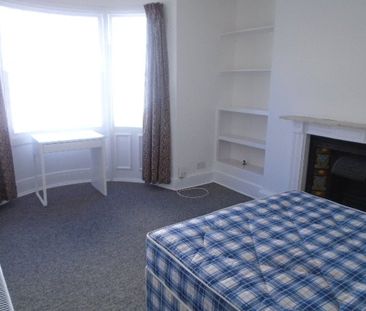 5 bedroom terraced house to rent - Photo 3