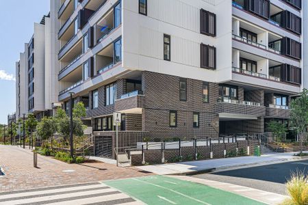 Luxury, Light & Panoramic City Views - A Penthouse-Style Sanctuary - Photo 4