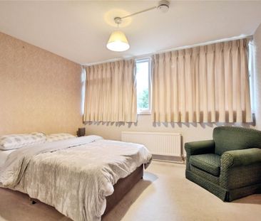 1 bedroom property to rent - Photo 2