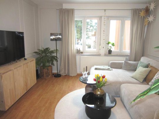 RENOVIERTE 2-Zi.-Whg, Bad/ Fenster - TOP LAGE in Nbg-Wöhrd - SEHR RUHIG - Langefristig zu Vermieten - Foto 1