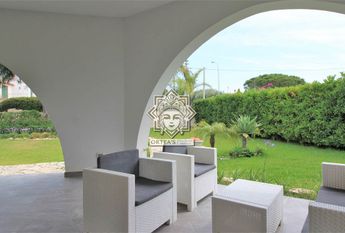 villa moderna affitto