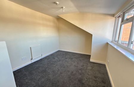 Flat 5, 54 Castle Road, Scarborough - Photo 2