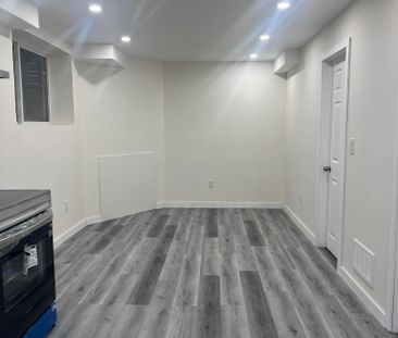 For Lease - 459 Bergamot Avenue, Milton, Ontario - Photo 5