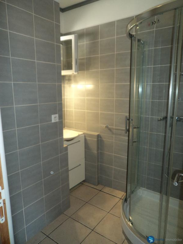 Location Appartement 3 pièces 75m² TOULON 83200 - Photo 2