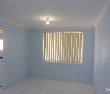 Charming Brick Veneer House - Photo 3