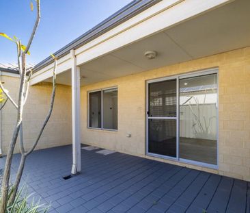 Modern Living in Tranquil Hilbert - Photo 3