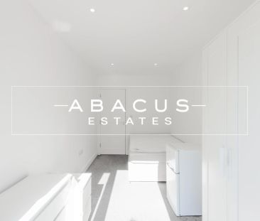 1 Bedroom Bedsit - Photo 2