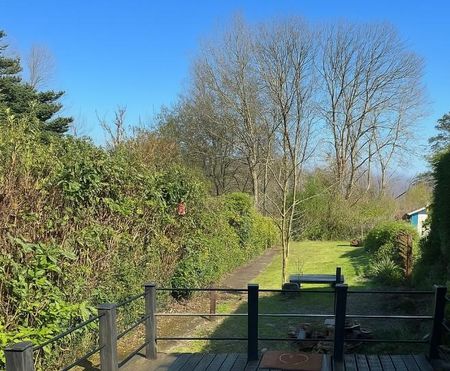 3 bedroom terraced house to rent - Photo 3