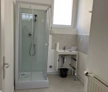 A LOUER APPARTEMENT EN RDC QUARTIER REMICOURT A ST QUENTIN 02100. - Photo 1