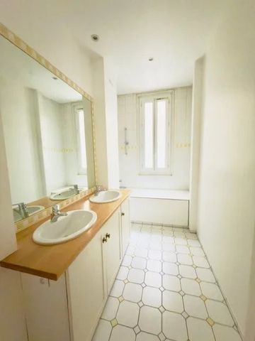 Tout savoir sur cet appartement dans le quartier Ecole Militaire, à Paris 7ème - Photo 3