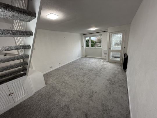 Messack Close, Falmouth - Photo 1