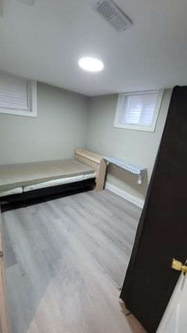 For Lease - 518 Annapolis Avenue Unit# Bsmt, Oshawa, Ontario - Photo 4