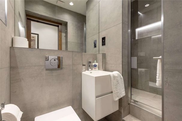 A fully refurbished 2 bedroom flat in the popular Dean Village location. - Photo 1