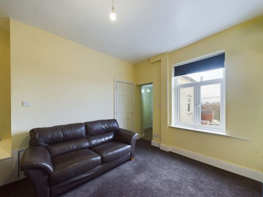 Elliott Street, Tyldesley, M29 - Photo 1