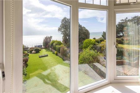 3 bed flat to rent in Sandbourne Road, Bournemouth, BH4 - Photo 4
