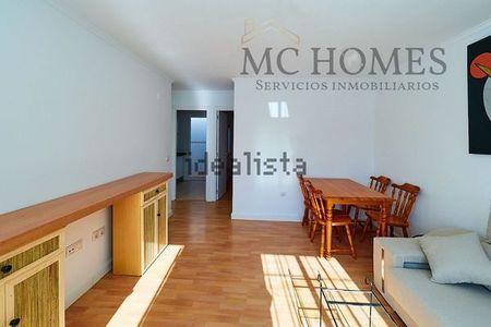 Alquiler de chalet adosado en Calle Rafael Molina Lagartijo - Photo 3