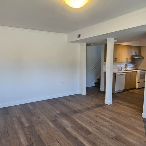 For Lease - 216 Mcarthur Avenue Unit# 01, Vanier and Kingsview Park, Ontario - Photo 1