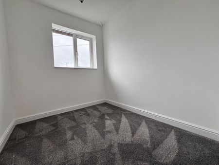 3 Bed Semi-Detached House, Alnwick Road, S12 - Photo 5